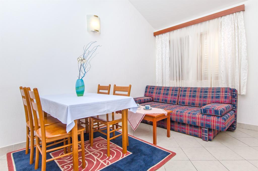 Apartments Meridiana 1 Orebić Eksteriør billede