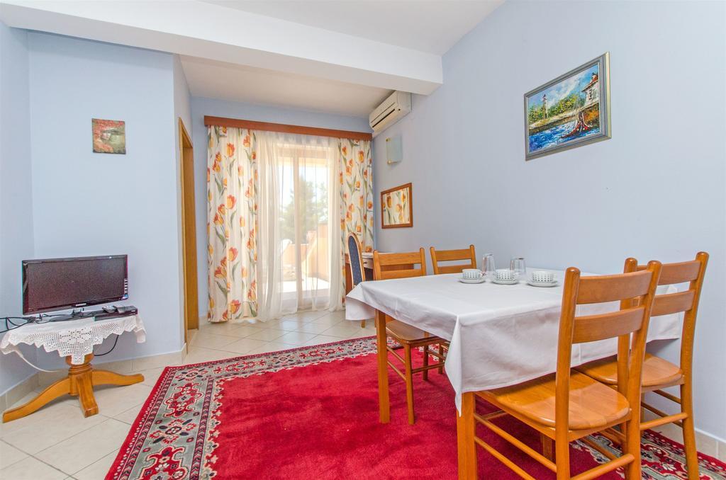 Apartments Meridiana 1 Orebić Eksteriør billede